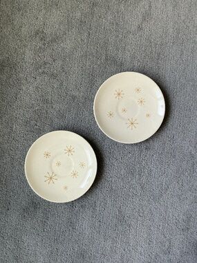 Vintage Royal China ‘Star Glow’ saucers, pair